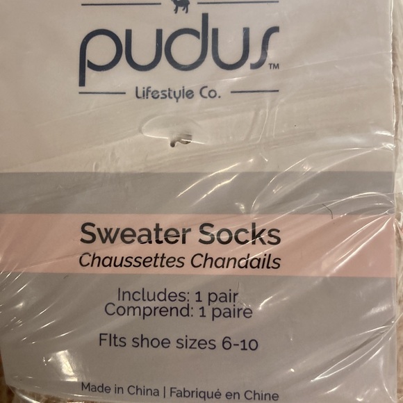 COPY - Pudus Sweater socks NWT - Picture 2 of 3